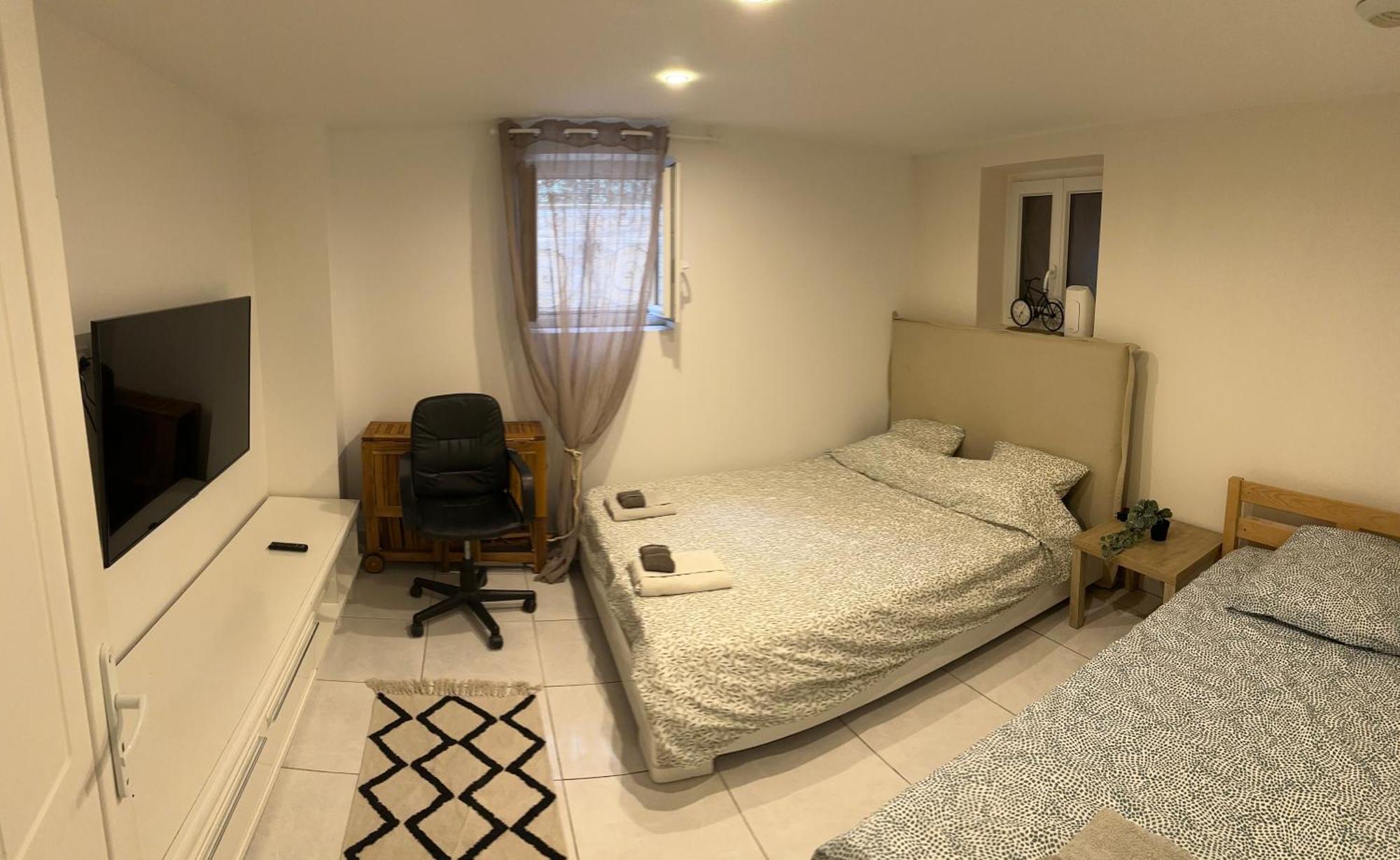 Jolie Appartement Nice Proche Mer Et Aeroport Une Chambre Plus Salon Avec Cuisine ภายนอก รูปภาพ